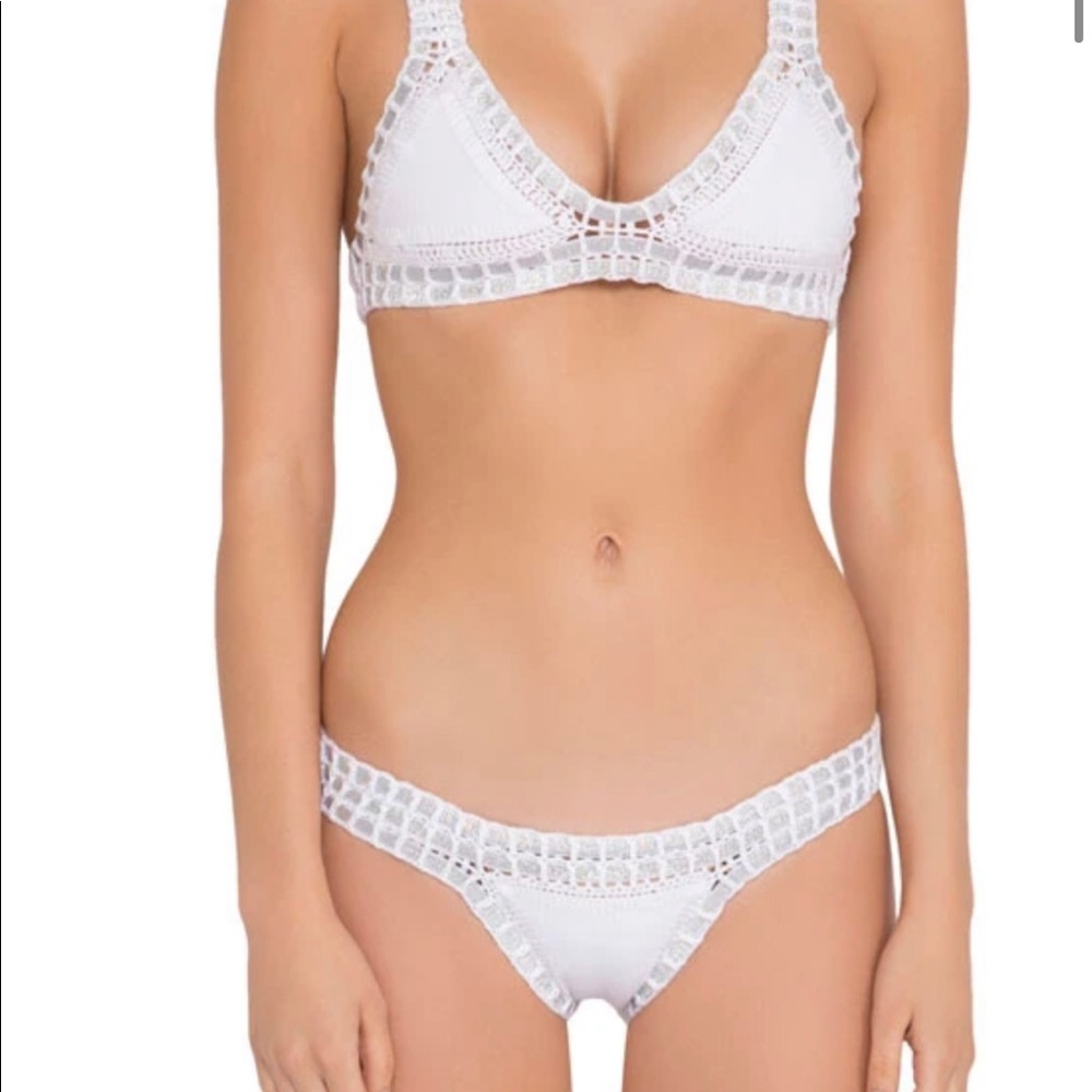 Brand new Kiini white swimsuit top Size L - Picture 3 of 12